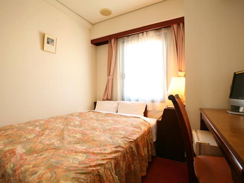 Seven Seven Takaoka Hotel Exterior foto